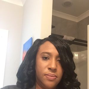 Meet your Posher, Tomeka